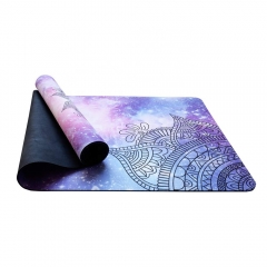 tapis de yoga en daim
