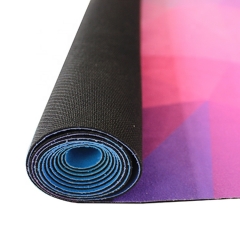 tapis de yoga en daim givré
